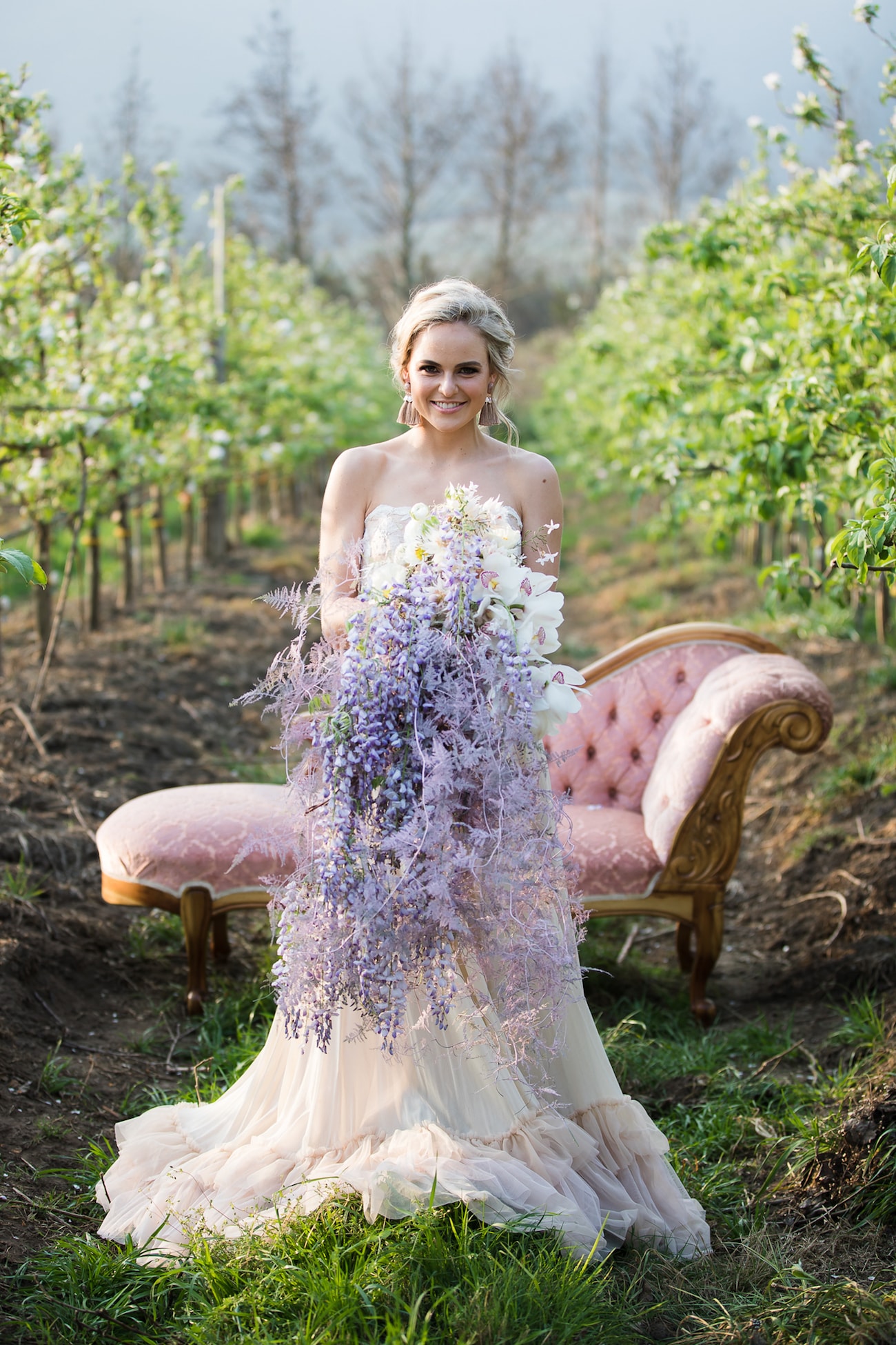 Oversize Purple Bouquet | Image: Sulet Fourie