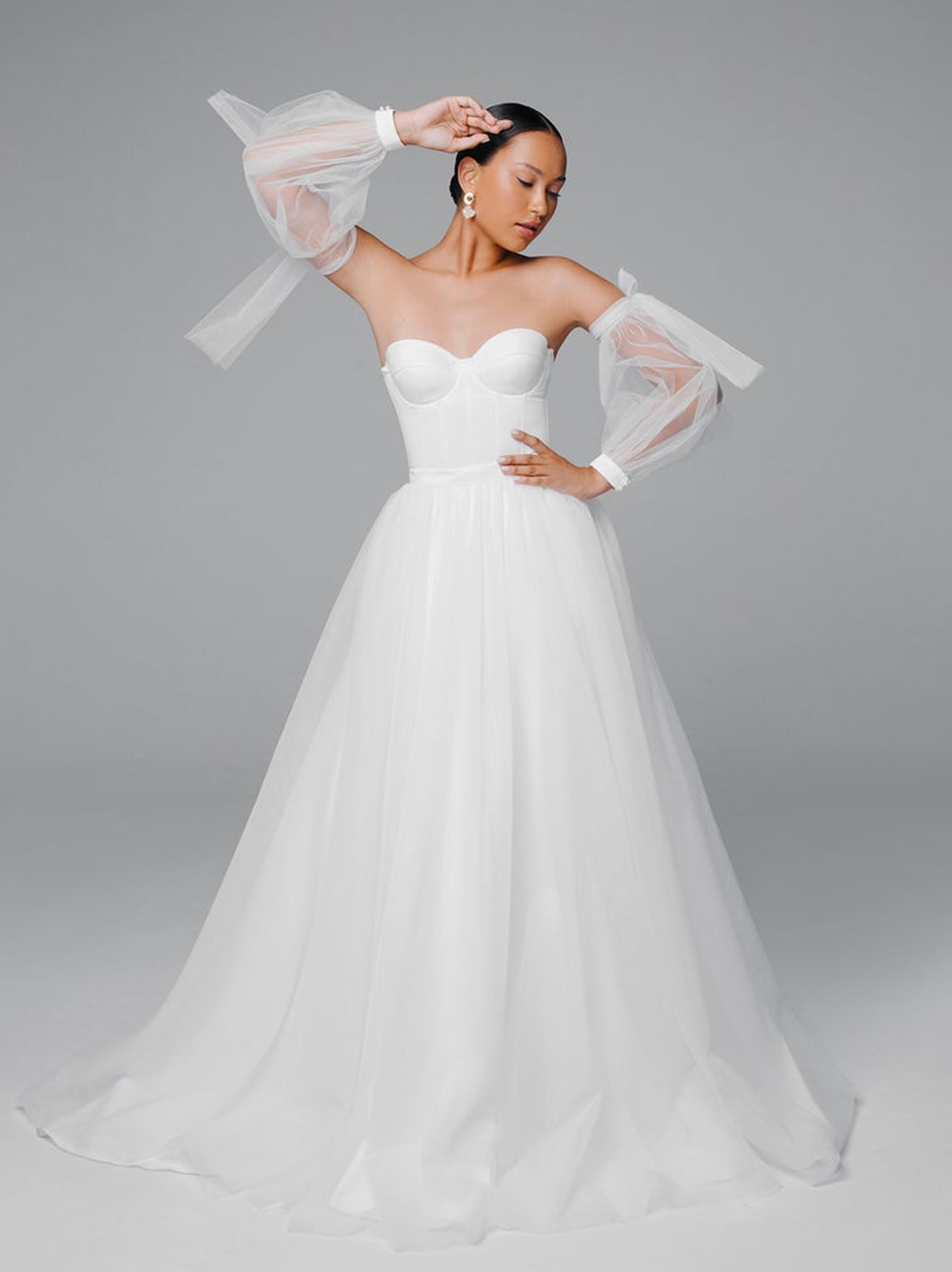 Wedding Dresses for Pear Shaped Brides
